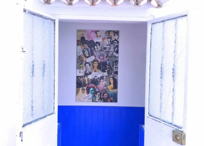 El Mundo De Frida Parking Y Terraza *